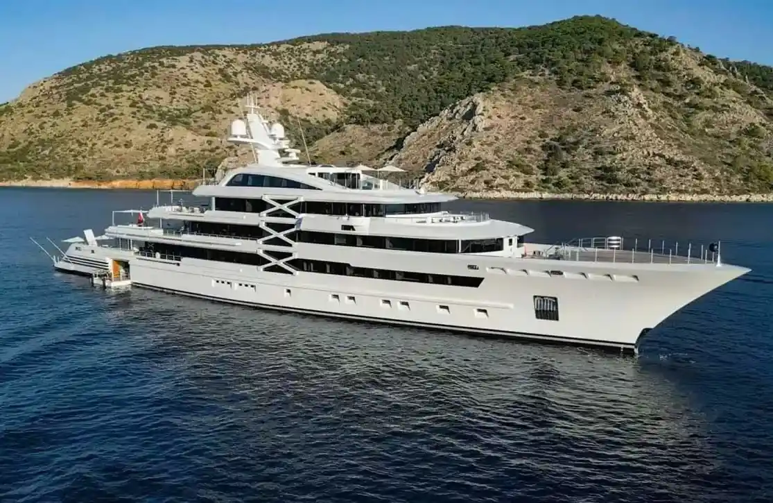 Best charter yacht in Italy 2025/2026