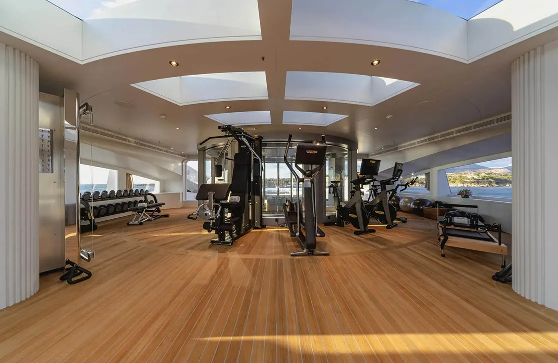 Charter Yacht: 88M PROJECT X Gym