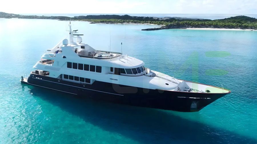 White Second Love yacht - 2025 guide with the owner of the world's 1839th largest yacht, the 48th largest yacht built by superyacht builder Trinity, based in United States.
