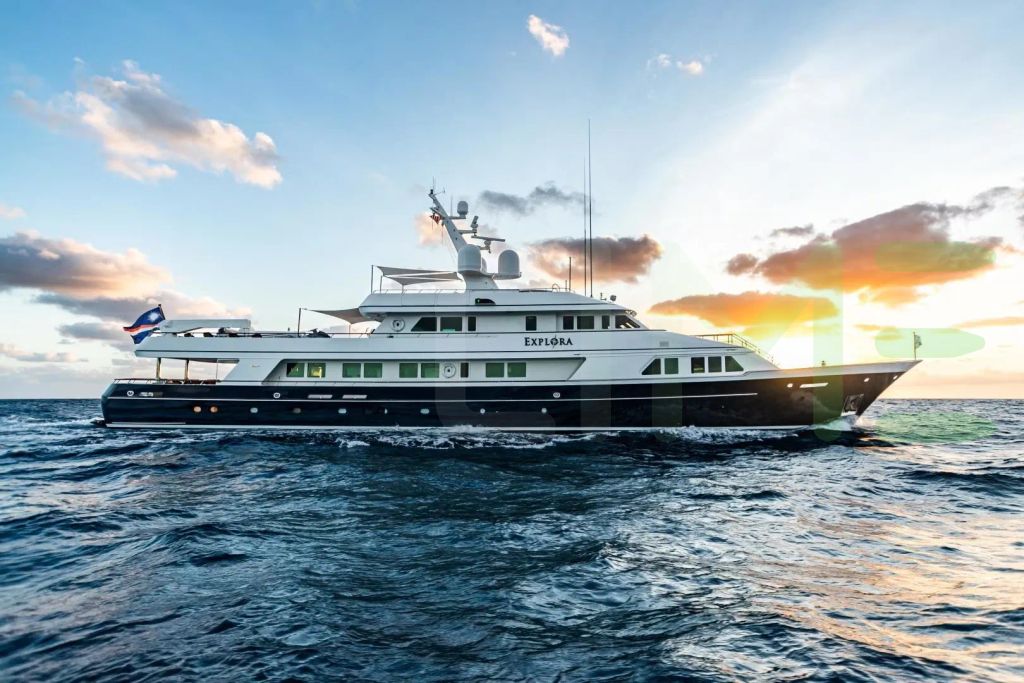 White Explora yacht - 2025 guide with the owner of the world's 1544th largest yacht, the 150th largest yacht built by superyacht builder Feadship, based in Netherlands.