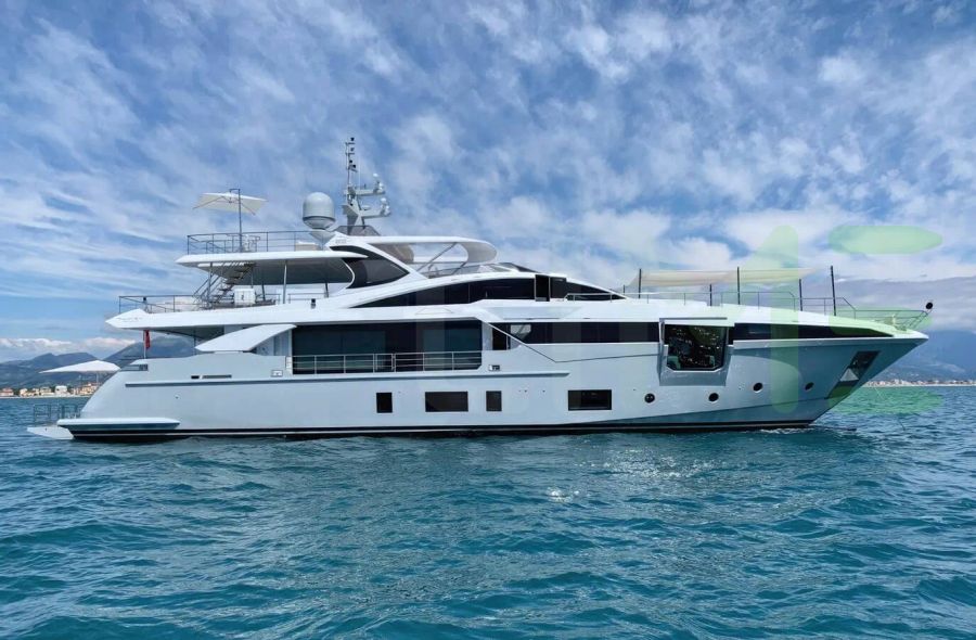 White Eclipse yacht - 115' (35m) Azimut offered by LIME Yachts and Brokerage of Ft Lauderdale, Florida.