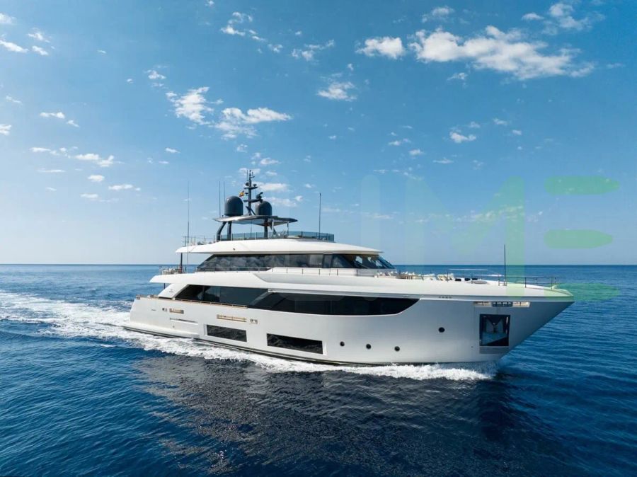 White Mac One yacht for charter and price, located in Mediterranean; France; Italy; Monaco offered for rent by LIME Yachts and Brokerage located in Fort Lauderdale Florida.
