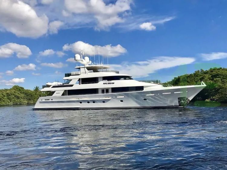 White Lady JJ yacht for charter and price, located in Caribbean; Bahamas offered for rent by LIME Yachts and Brokerage located in Fort Lauderdale Florida.