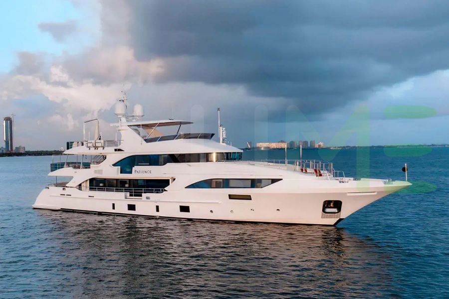White Patience yacht for charter and price, located in Caribbean; Bahamas; Antigua; Saint Martin; St Barts offered for rent by LIME Yachts and Brokerage located in Fort Lauderdale Florida.