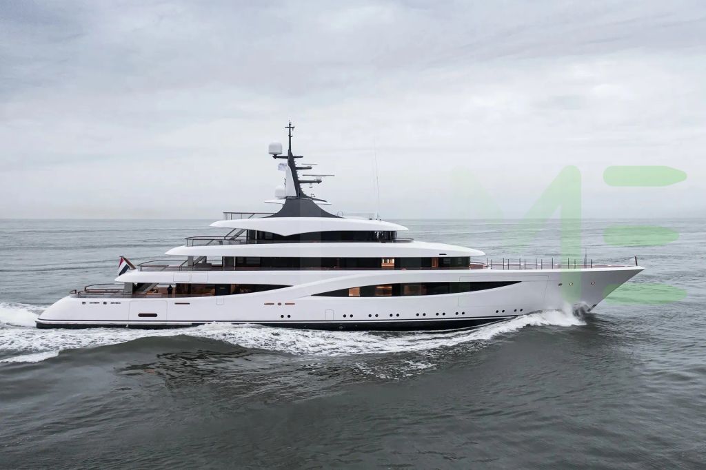 White Juice yacht - 2025 guide with the owner of the world's 352nd largest yacht, the 50th largest yacht built by superyacht builder Feadship, based in Netherlands.