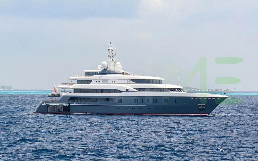 White Altair yacht - 2025 guide with the owner of the world's 324th largest yacht, the 65th largest yacht built by superyacht builder Lürssen, based in Germany.
