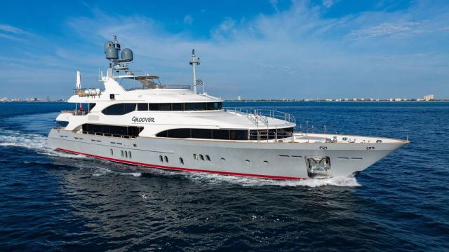 Groover Yacht one of twelve luxury yachts for sale