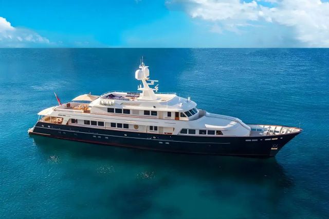 A2 Yacht one of twelve luxury yachts for sale
