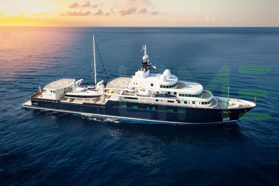 White Le Grand Bleu yacht - 2025 guide with the owner of the world's 72nd largest yacht, the 2nd largest yacht built by superyacht builder Bremer Vulkan, based in Germany.