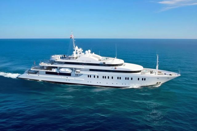 Moonlight II Yacht one of twelve luxury yachts for charter