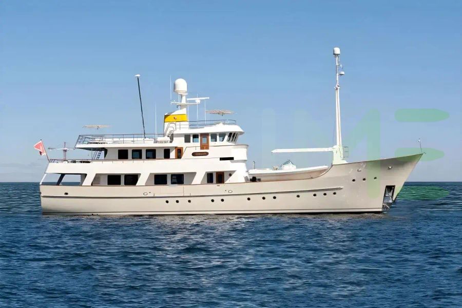 White Zeepaard yacht for charter and price, located in Mediterranean; Croatia; Italy; Monaco; Montenegro; Turkey; Caribbean; Antigua; Saint Martin; St Barts offered for rent by LIME Yachts and Brokerage located in Fort Lauderdale Florida.