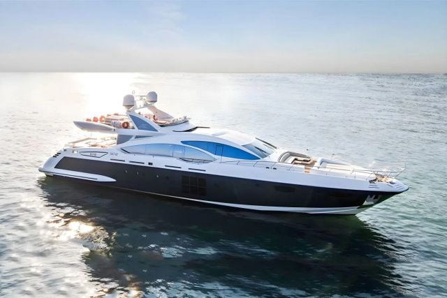 Yuzhou Yacht one of twelve luxury yachts off market