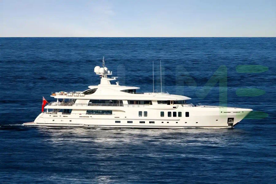 White Z. yacht - 2025 guide with the owner of the world's 438th largest yacht, the 21st largest yacht built by superyacht builder Amels, based in Netherlands.
