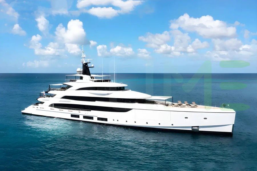 White Triumph yacht - 2026 guide with the owner of the world's 450th largest yacht, the 17th largest yacht built by superyacht builder Benetti, based in Italy.