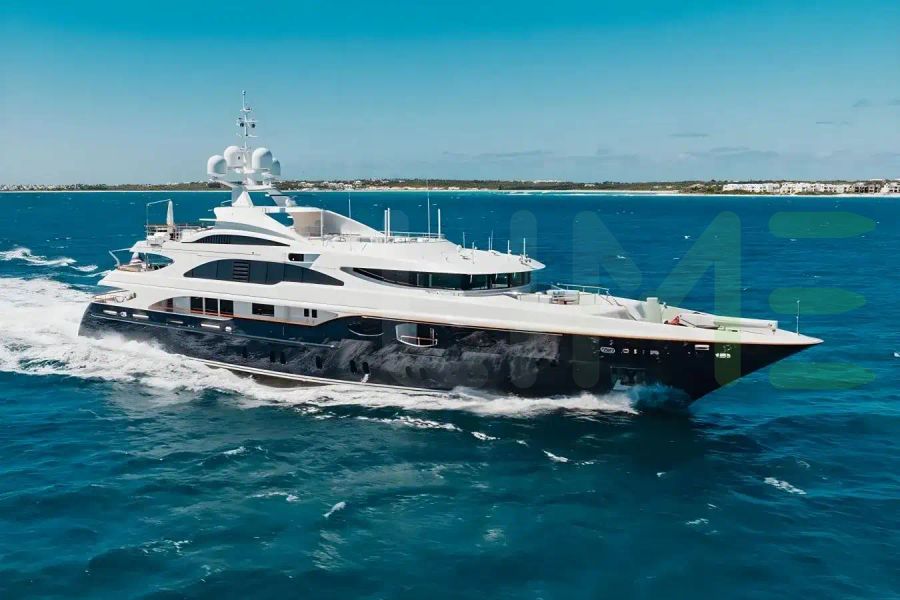 White Lady B yacht for charter and price, located in Caribbean; Antigua; Bahamas; Saint Martin; St Barts offered for rent by LIME Yachts and Brokerage located in Fort Lauderdale Florida.