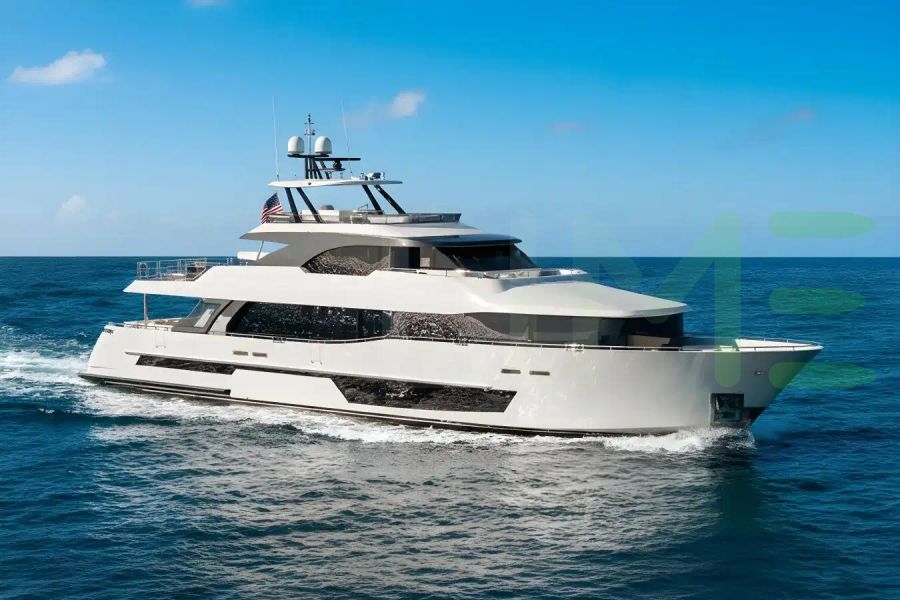 White Tintin yacht - 116' (35m) Ocean Alexander offered by LIME Yachts and Brokerage of Ft Lauderdale, Florida.
