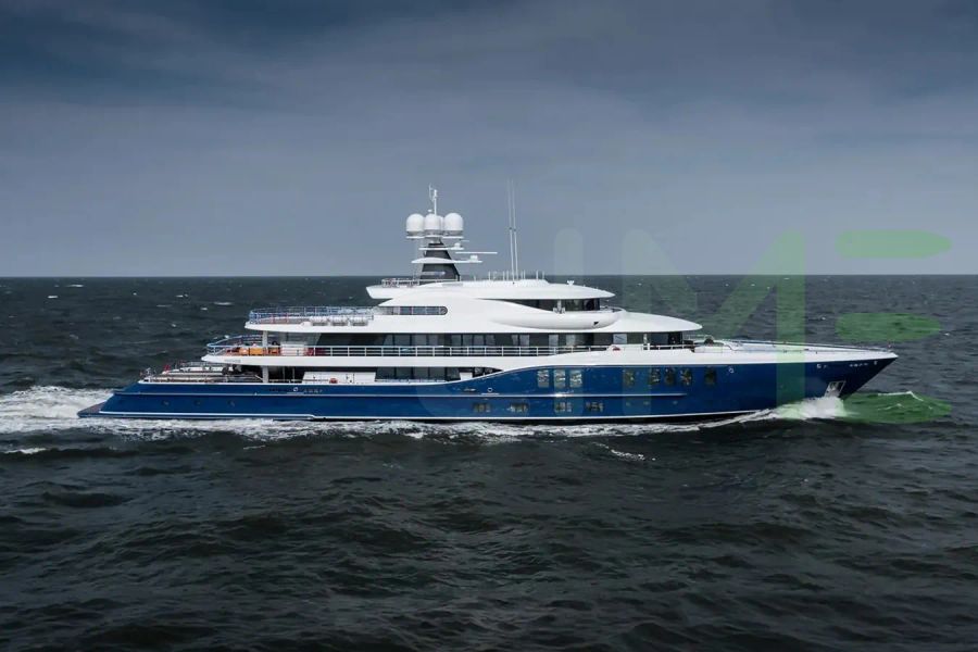 White M&Em yacht - 2025 guide with the owner of the world's 290th largest yacht, the 10th largest yacht built by superyacht builder Amels, based in Netherlands.