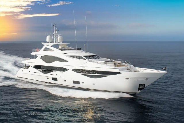 Berco Voyager Yacht one of twelve luxury yachts for charter