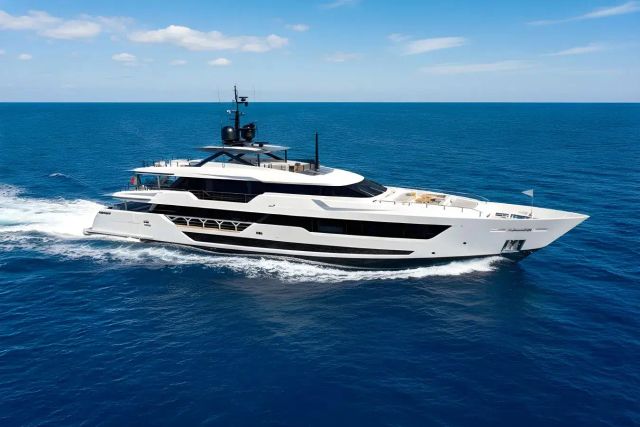 Miotu 139 ft yacht (43m) Custom Line for sale. Price, plans, specifications, builder. One of twelve top luxury yachts.