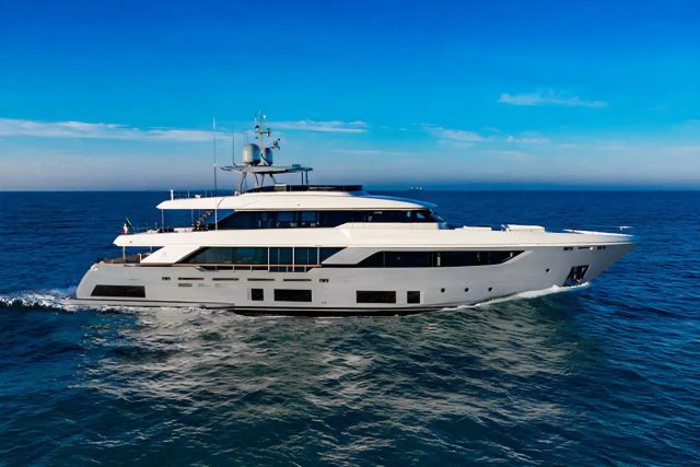 Sokny Yacht one of twelve luxury yachts for sale