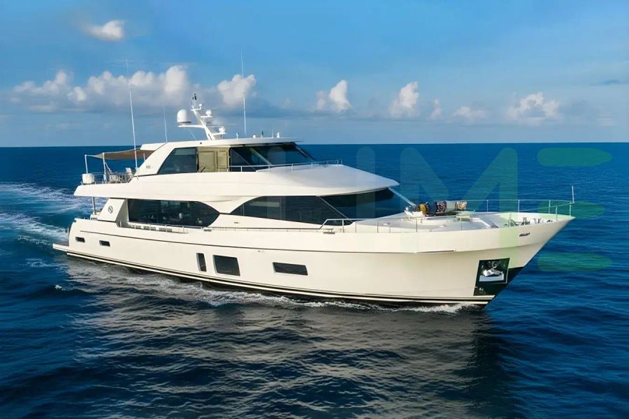 White Aura yacht - 100' (30m) Ocean Alexander offered by LIME Yachts and Brokerage of Ft Lauderdale, Florida.