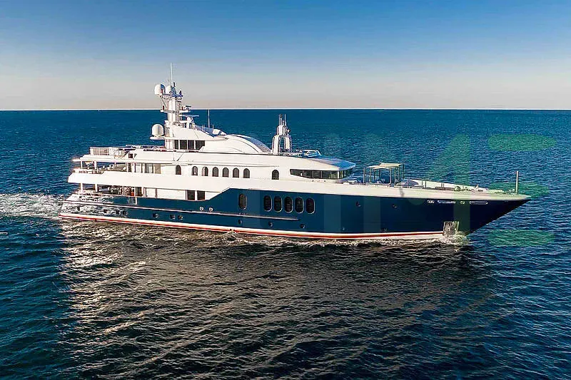 White 4 Roses yacht - 185' (56m) Oceanfast offered by LIME Yachts and Brokerage of Ft Lauderdale, Florida.