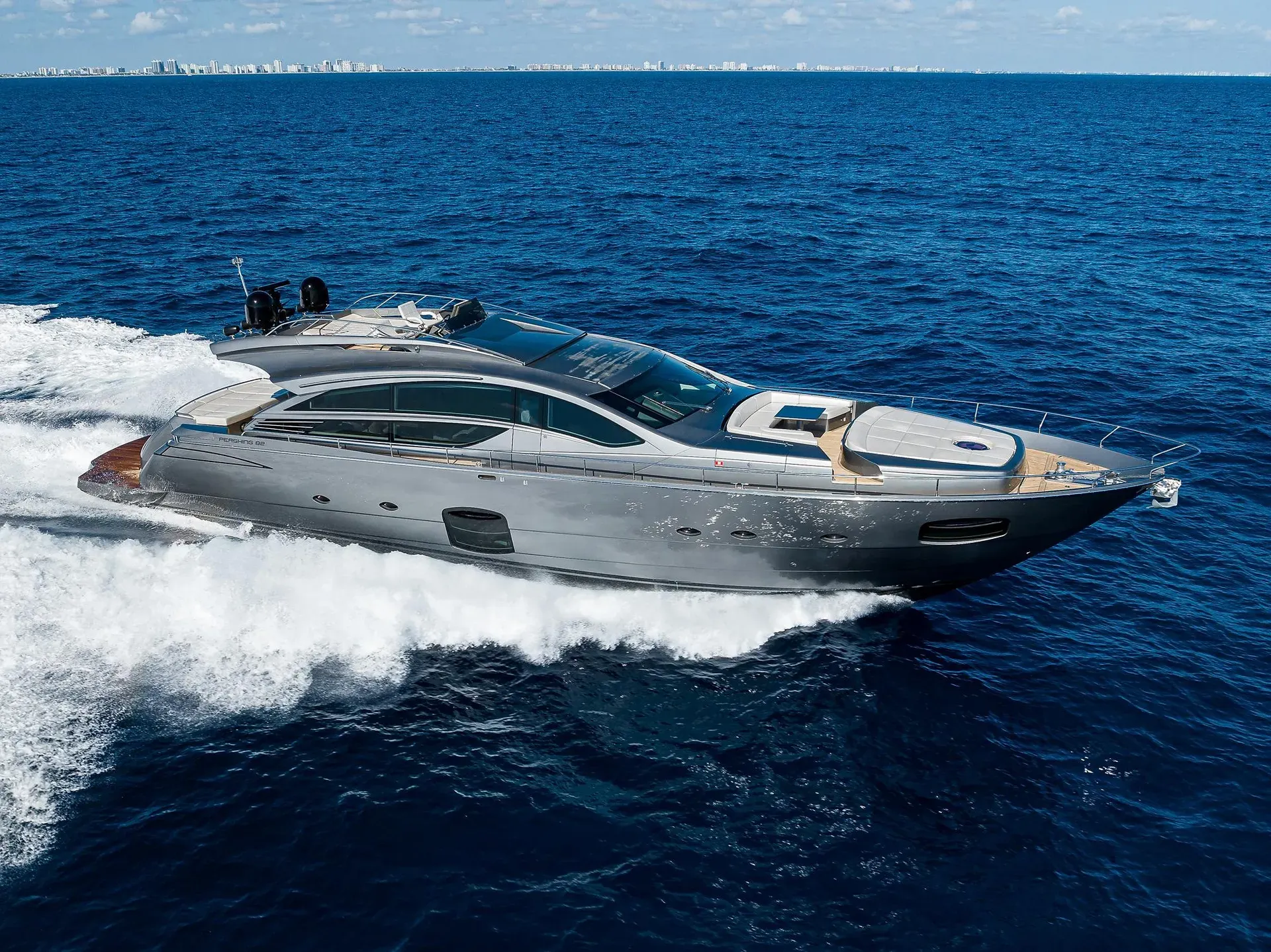 African Wild Dog yacht, a 82 ft Pershing luxury superyacht underway, 25 meters, built in 2018.