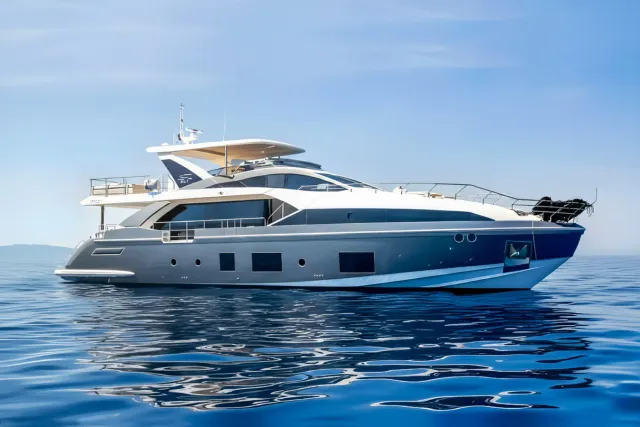 Aluminia Too yacht, a 87 ft Azimut luxury superyacht underway, 26.78 meters, built in 2024.