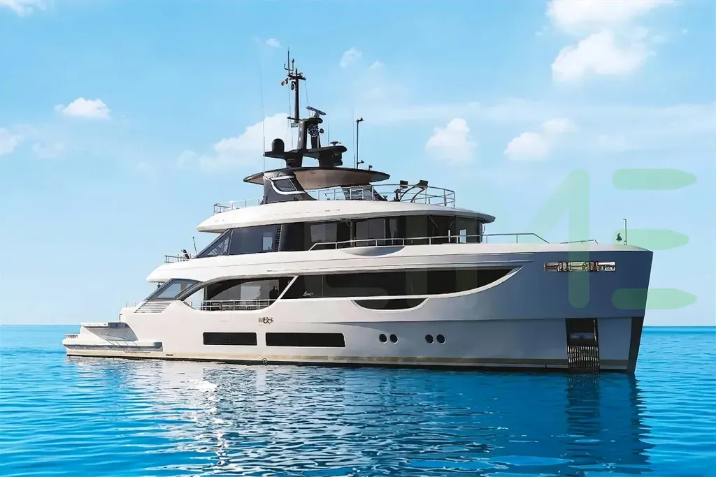 White Amore yacht - 2026 guide with the owner of the world's 4501st largest yacht, the 307th largest yacht built by superyacht builder Benetti Yachts, based in Italy.