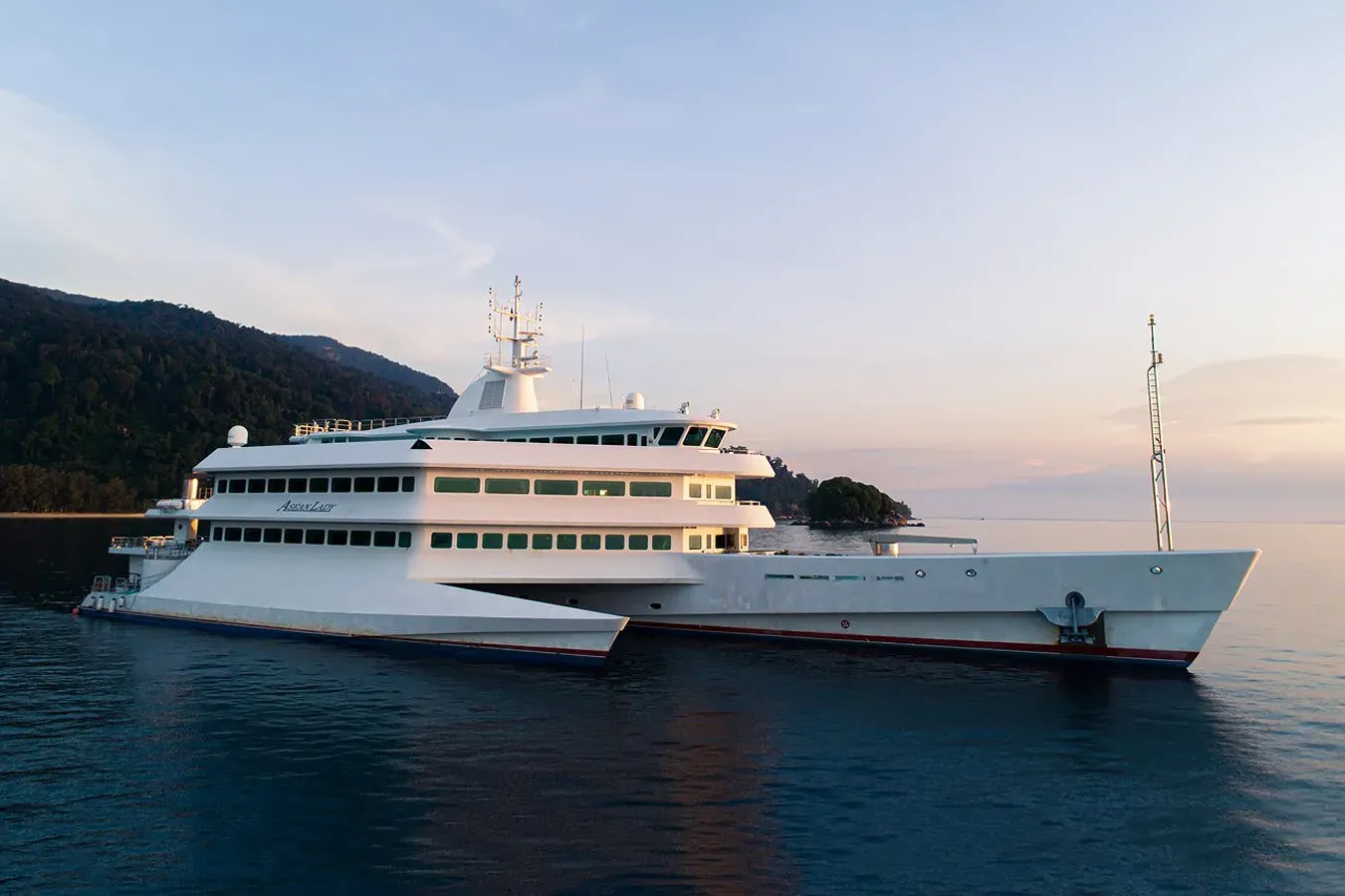 Asean Lady yacht, a 289 ft Yantai Raffles luxury superyacht underway, 88.15 meters, built in 2004.