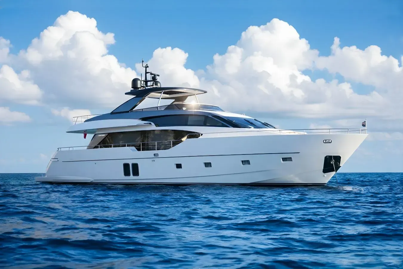 Astrimare II yacht, a 87 ft Sanlorenzo luxury superyacht underway, 26.76 meters, built in 2024.