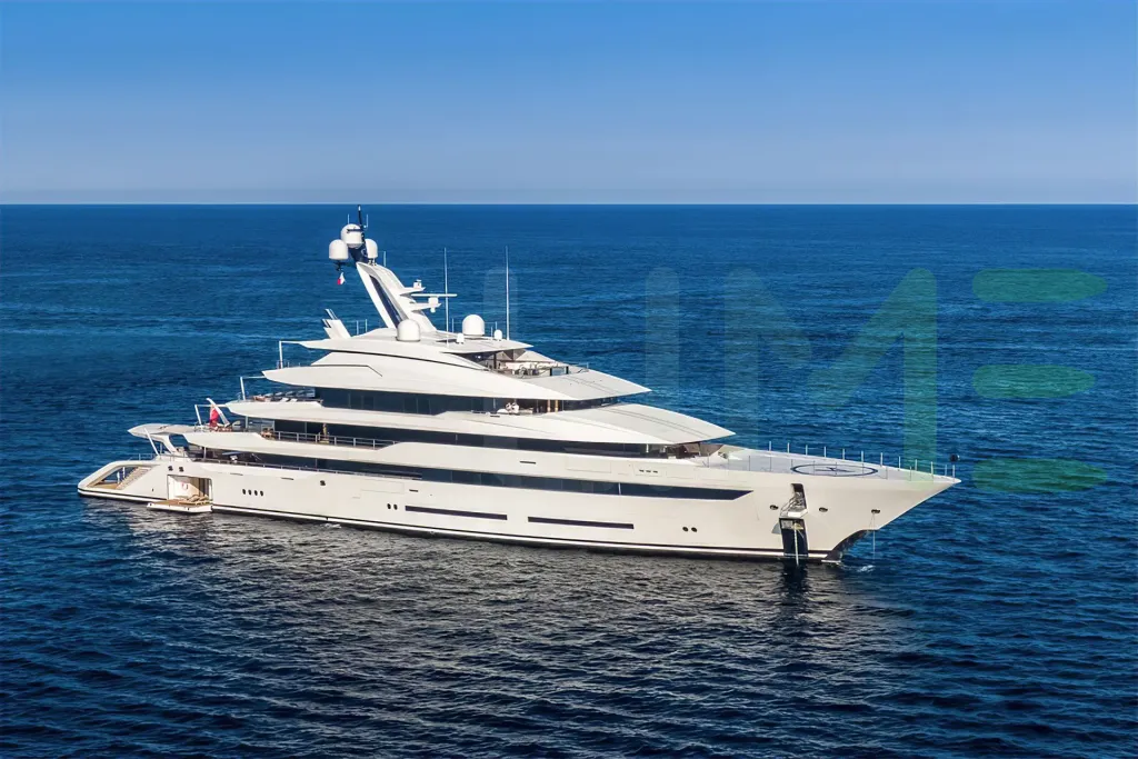White Avantage yacht - 2026 guide with the owner of the world's 169th largest yacht, the 53rd largest yacht built by superyacht builder Lürssen, based in Germany.