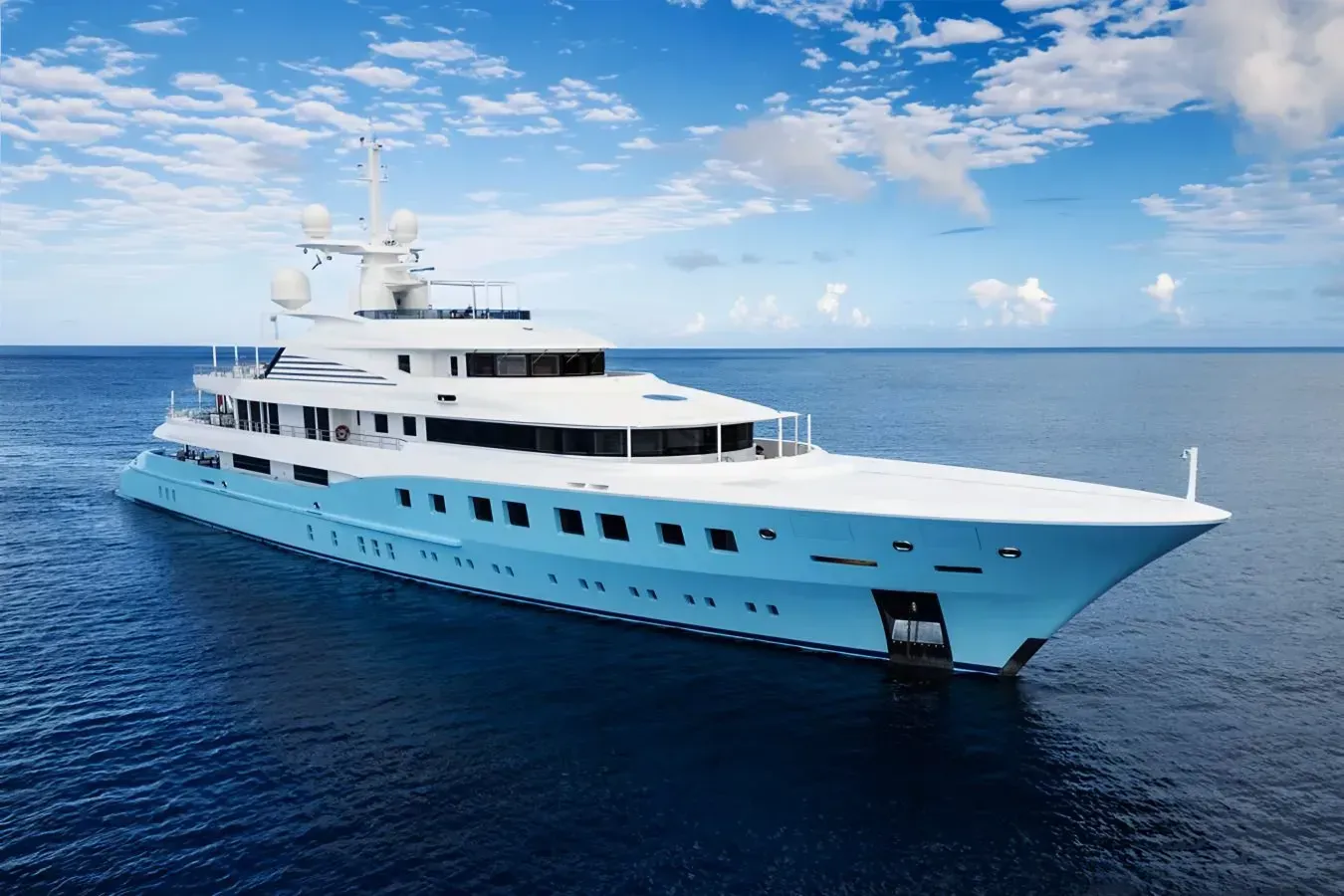 Axioma yacht, a 236 ft Dunya luxury superyacht underway, 72 meters, built in 2013, 2025.