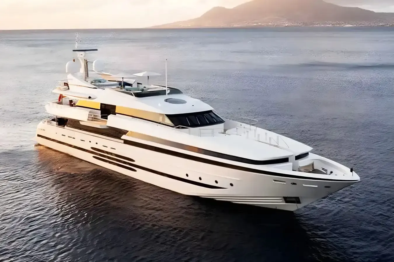 Balista yacht, a 152 ft Pisa luxury superyacht underway, 46.57 meters, built in 2012, 2019.