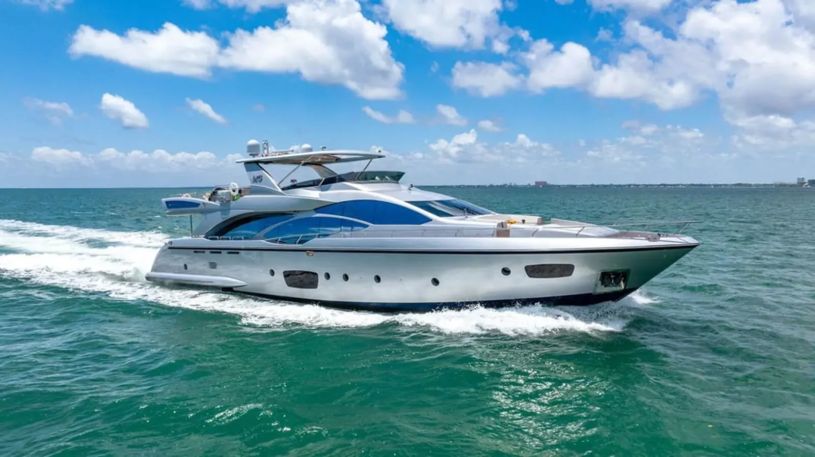 BM yacht, a 95 ft Azimut luxury superyacht underway, 28.96 meters, built in 2008.