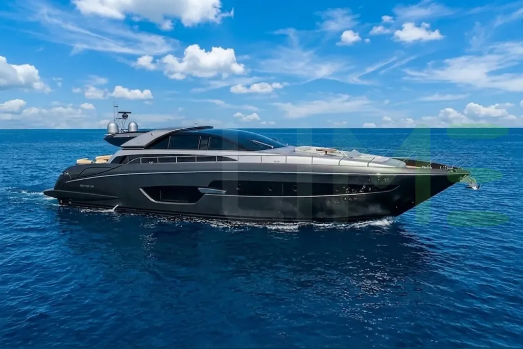 White Brutus yacht - 2026 guide with the owner of the world's 9860th largest yacht, the 204th largest yacht built by superyacht builder Riva, based in Italy.