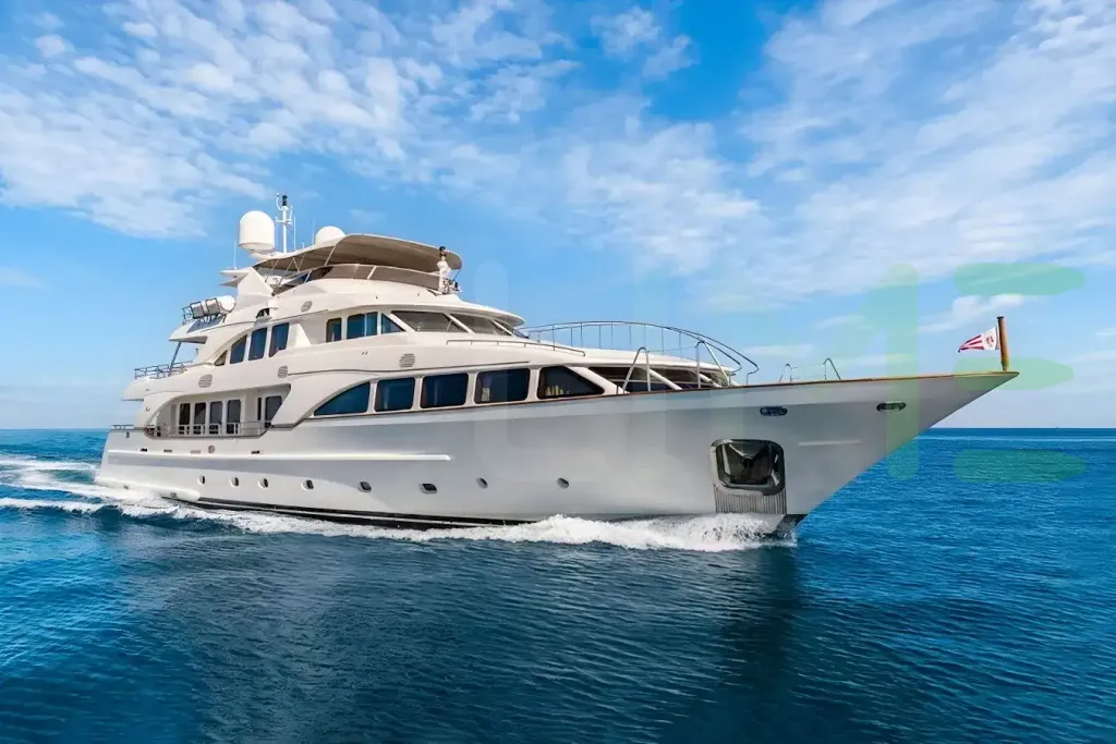 White Bunty yacht - 2026 guide with the owner of the world's 3612th largest yacht, the 242nd largest yacht built by superyacht builder Benetti Yachts, based in Italy.