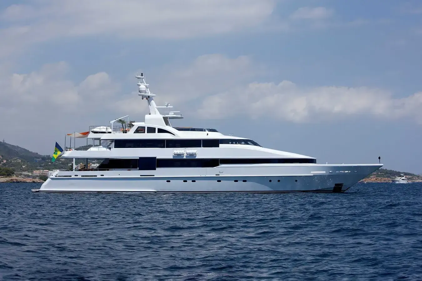 Byzantium yacht, a 138 ft Heesen luxury superyacht underway, 42.09 meters, built in 1994, 2014.