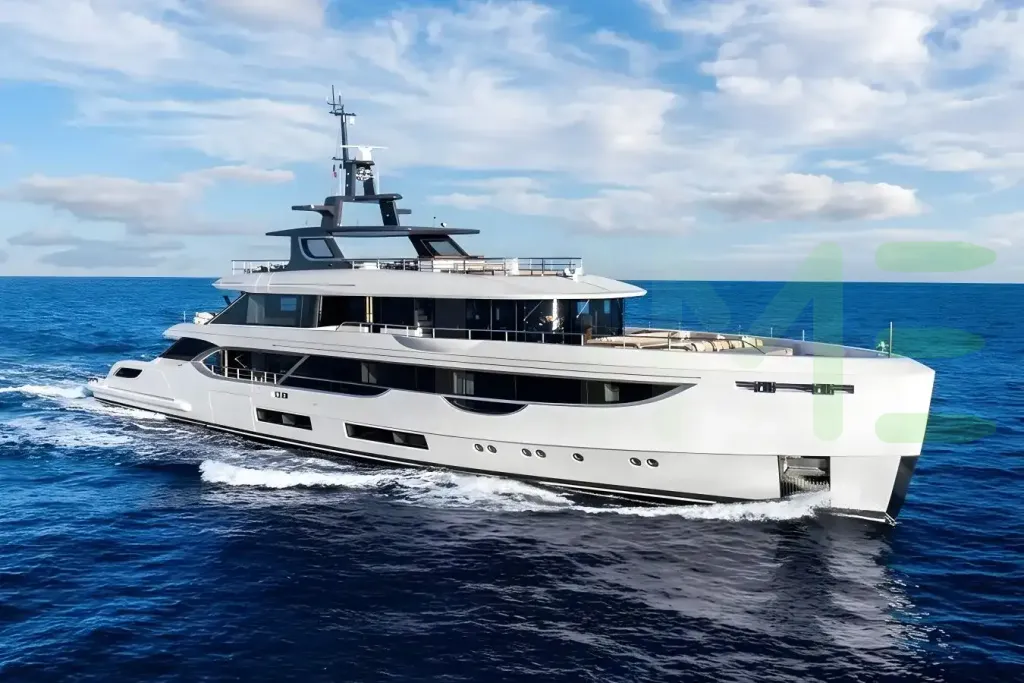 White Cada Dia yacht - 133' (40m) Benetti offered by LIME Yachts and Brokerage of Ft Lauderdale, Florida.