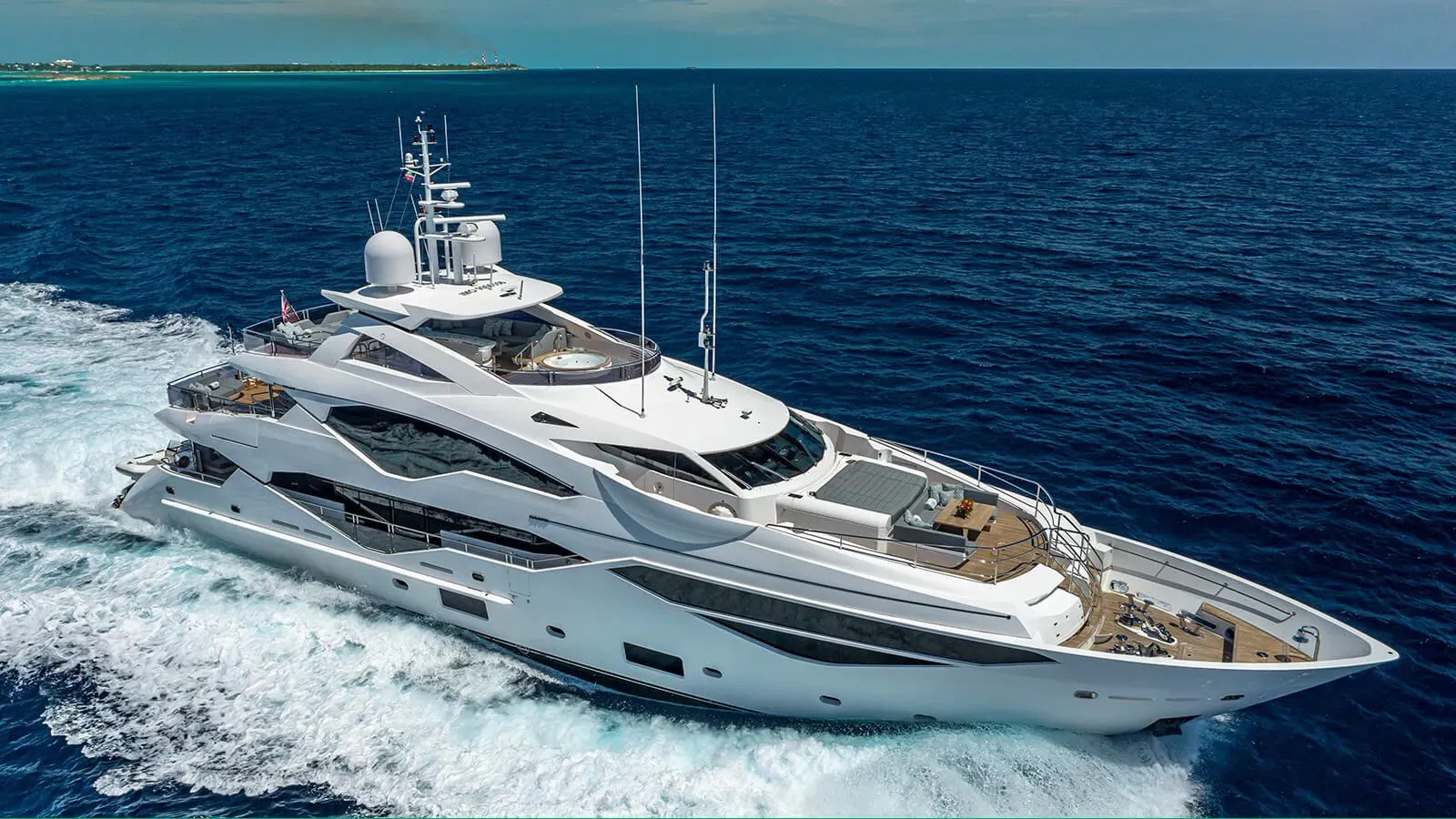 Captain Morgan III yacht, a 131 ft Sunseeker luxury superyacht underway, 40.05 meters, built in 2020, 2025.