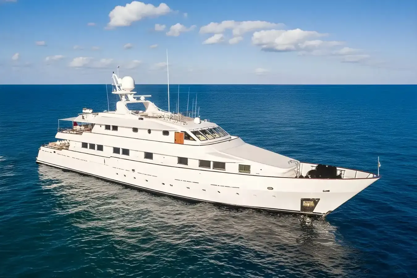 CD Two yacht, a 141 ft Cantiere Navale luxury superyacht underway, 42.98 meters, built in 1993, 2017.