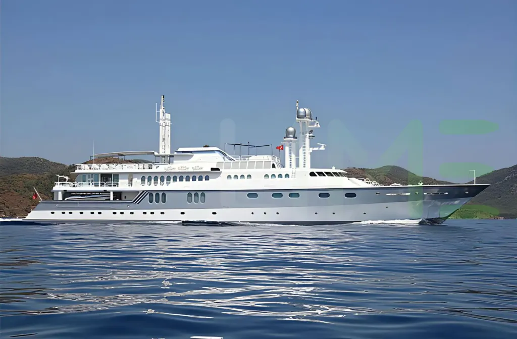 White Cedar Sea II yacht - 2026 guide with the owner of the world's 468th largest yacht, the 68th largest yacht built by superyacht builder Feadship, based in Netherlands.