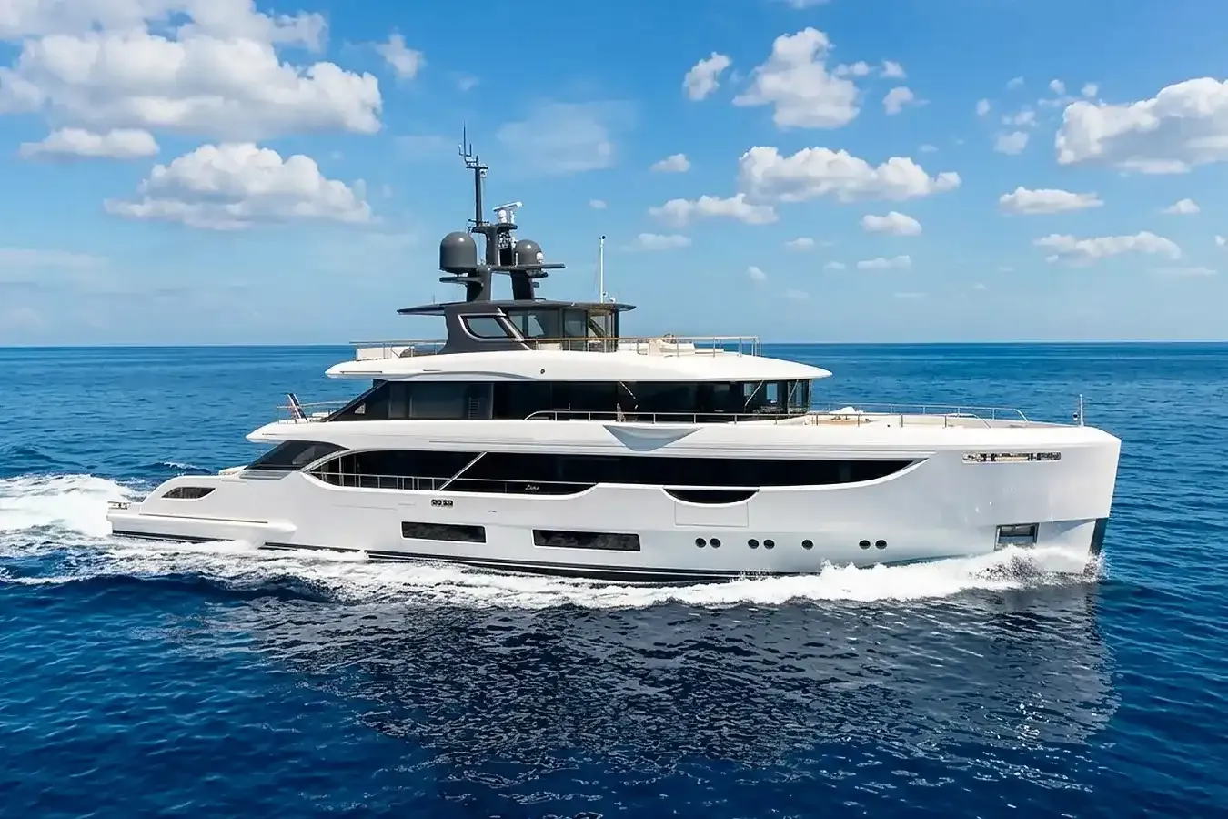 Dream yacht, a 133 ft Benetti luxury superyacht underway, 40.8 meters, built in 2025.