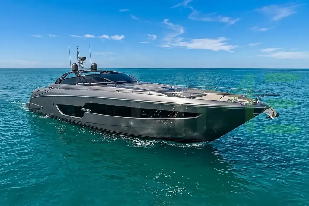 White Echo yacht - 2026 guide with the owner of the world's 9860th largest yacht, the 204th largest yacht built by superyacht builder Riva, based in Italy.