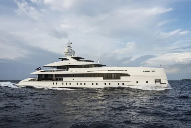 Ela yacht, a 163 ft Heesen luxury superyacht underway, 49.9 meters, built in 2021.