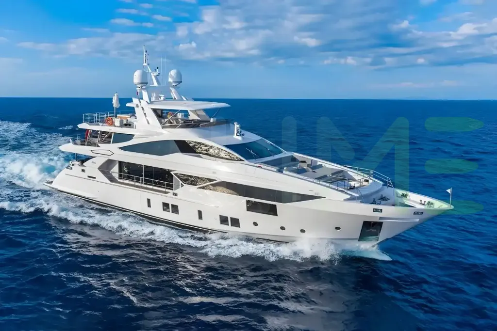 White Emuna yacht - 2026 guide with the owner of the world's 3164th largest yacht, the 200th largest yacht built by superyacht builder Benetti Yachts, based in Italy.