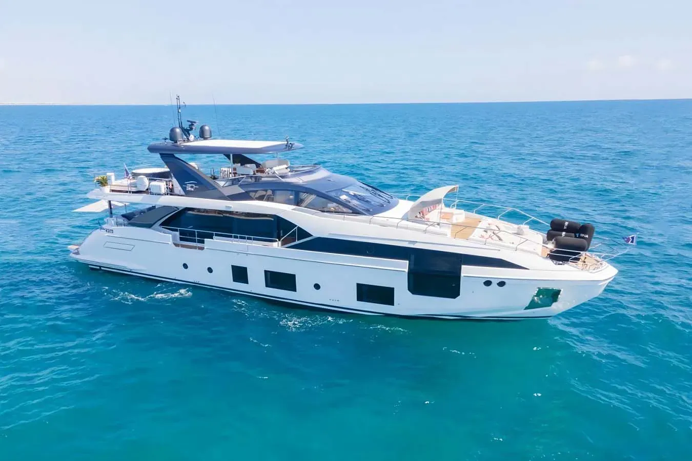 Enchante yacht, a 87 ft Azimut luxury superyacht underway, 26.78 meters, built in 2019.