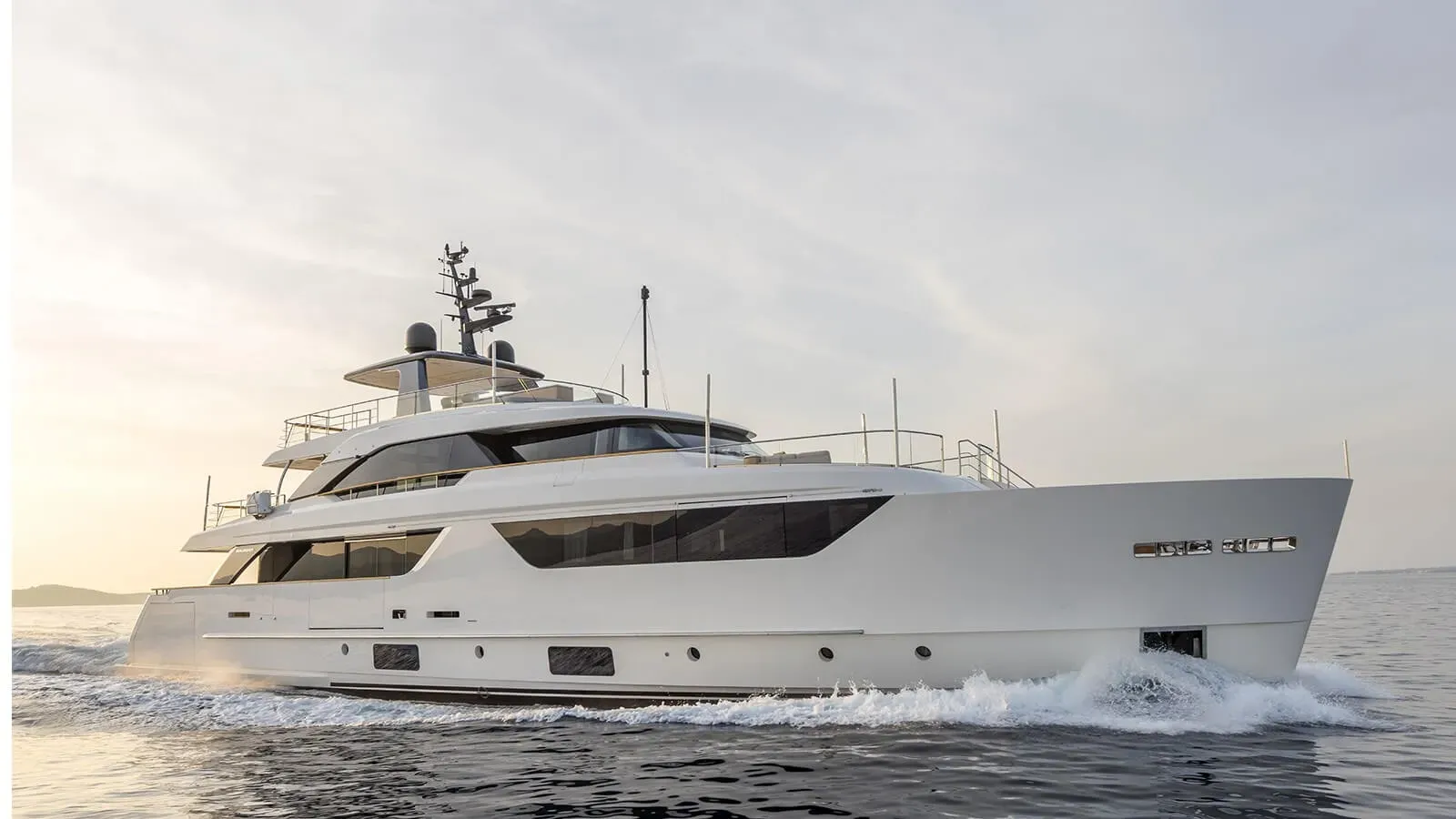 Eros yacht, a 117 ft Sanlorenzo luxury superyacht underway, 35.75 meters, built in 2023.