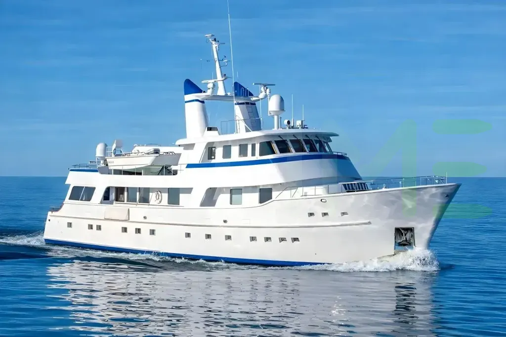 White Escape of London yacht - 2026 guide with the owner of the world's 3647th largest yacht, the 5th largest yacht built by superyacht builder Trident, based in United States.