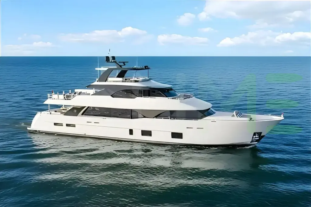White Everglade yacht for sale and price, showing the details and features of the interior and exterior available for purchase from LIME Yachts and Brokerage located in Fort Lauderdale Florida.